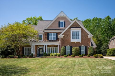 2610 Creek Manor Drive