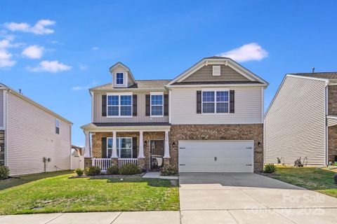 3286 Shining Rock Street sold home in Roberta Ridge, Concord, NC