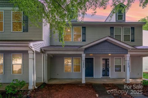 12925 Windy Lea Lane
