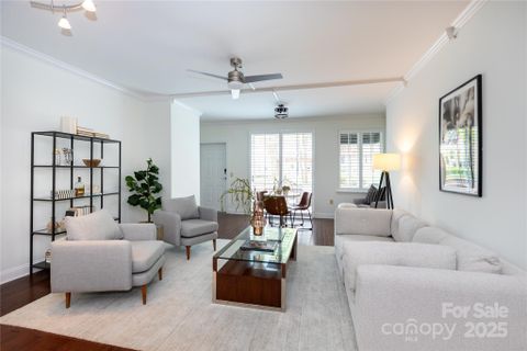 300 W 5th Street 136 sold home in Fifth And Poplar, Charlotte, NC