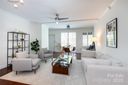 300 W 5th Street 136 sold home in Charlotte, SC