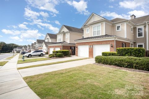 44429 Oriole Drive