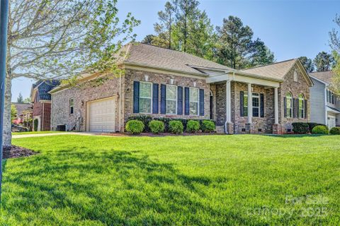 133 Misty Woods Drive sold home in Lake Forest, Lake Wylie, SC