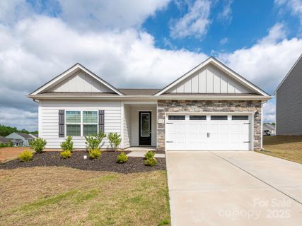 105 Tanner Loop