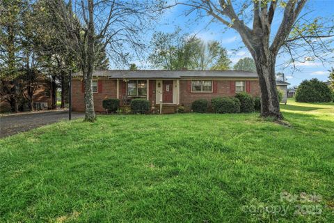 Previously sold for $255,000