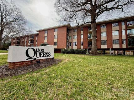 1300 Queens Road 210