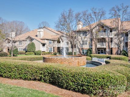 5007 Sharon Road sold home in Chalcombe Court, Charlotte, NC