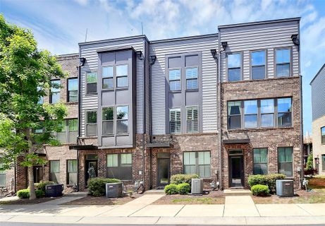 510 Music Hall Way sold home in Tremont Square, Charlotte, NC