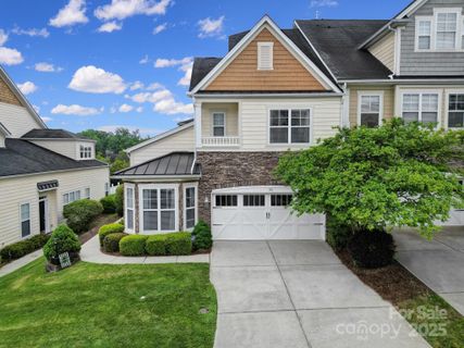 314 Wave Crest Drive sold home in Lake Shore On Lake Wylie, Tega Cay, SC