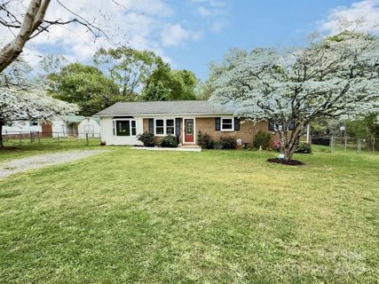 171 Westmoreland Road sold home in Cardinal Acres, Mooresville, NC