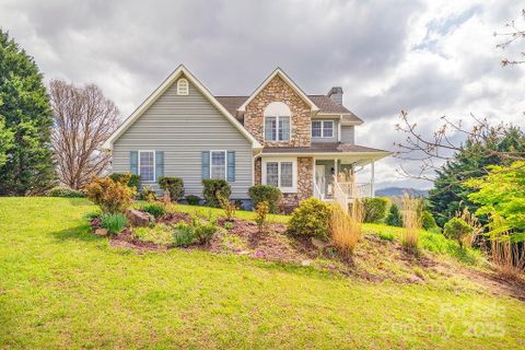 104 Double Brook Drive sold home in Twin Brook Hills, Weaverville, NC