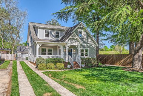 3709 Commonwealth Avenue