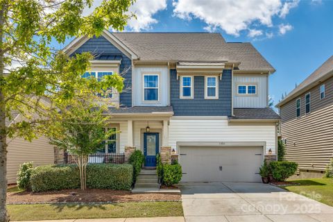 1226 Clingman Drive