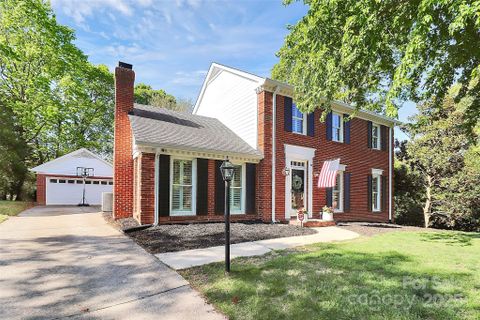 200 Port Royal Drive