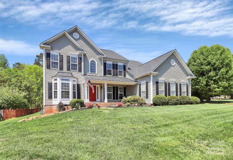 1930 Southridge Drive sold home in South Point Ridge, Belmont, NC