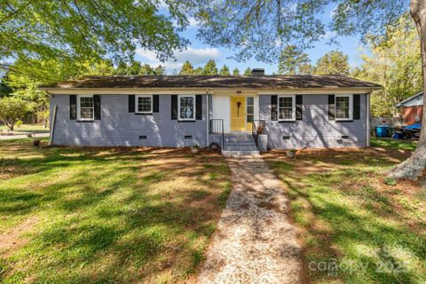 1860 Rosemont Street sold home in Ridgewood, Salisbury, NC