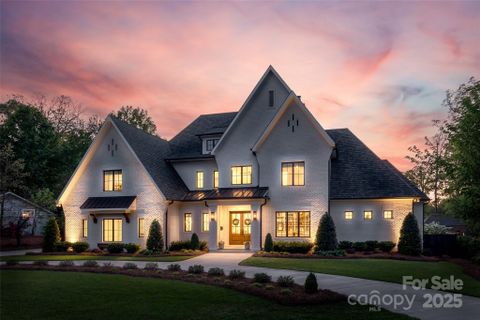 1976 Ferncliff Road sold home in Old Foxcroft, Charlotte, NC