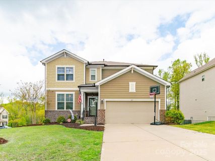 807 Oak Manor Drive sold home in Pleasant Oaks, Concord, NC