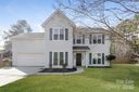6111 Panache Drive sold home in Matthews, SC