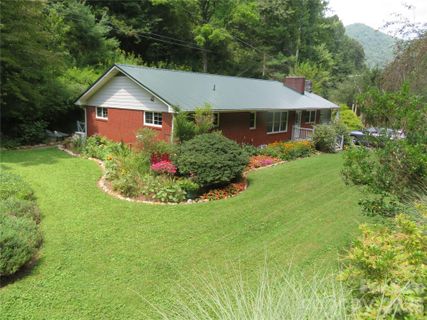 3829 Coxes Creek Road