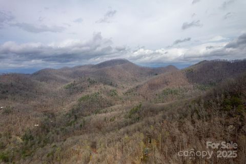 Lot 11 Stone Pillow Road sold home in Cedar Creek Farms, Tuckasegee, NC