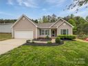 526 Pennyfields Lane sold home in Clover, SC