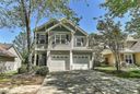1037 Hammond Drive sold home in Matthews, SC