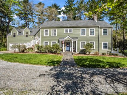 2001 Laurel Park Highway sold home in Laurel Park, Hendersonville, NC