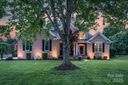 1614 Crestgate Drive sold home in Waxhaw, SC
