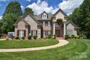 6927 Ellington Farm Lane sold home in Mint Hill, SC