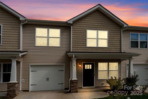 4 Chambers Garden Drive sold home in Village At Bradley Branch, Arden, NC