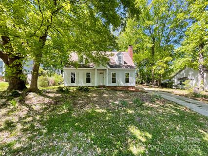 2113 Killarney Place pending home in Wexford, Charlotte, NC
