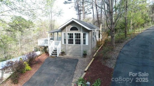 48 Homestead Avenue sold home in Riverwood, Bryson City, NC