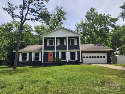 1620 Matthews Drive sold home in Matthews Estates, Rock Hill, SC