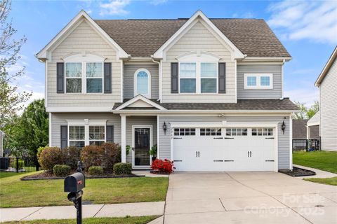 2262 Galloway Lane