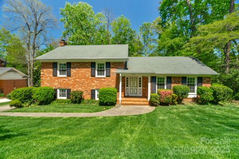 Previously sold for $585,000