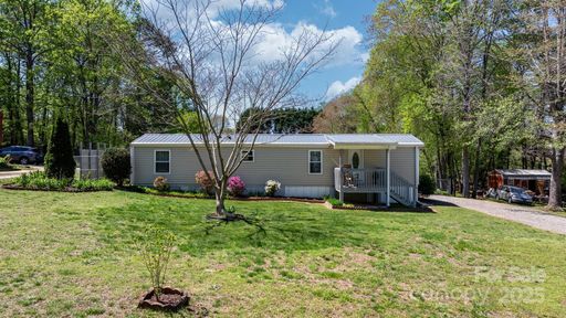 8705 Carroll Street sold home in Spring Meadows, Hickory, NC