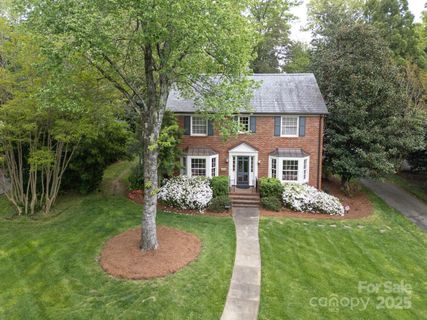 1943 S Wendover Road