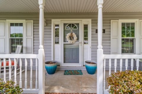 230 Castle Keep Road sold home in Kingstree, Salisbury, NC