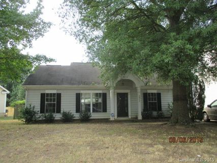 2917 Hosta Drive sold home in Grenelefe, Charlotte, NC