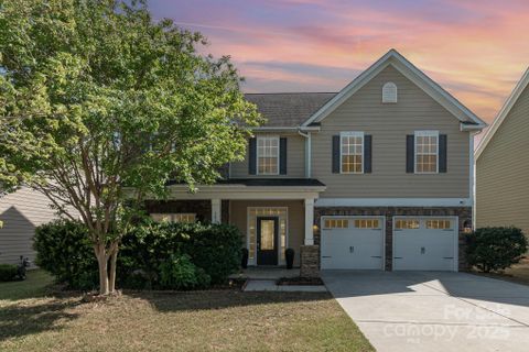 3912 Franklin Meadows Drive sold home in Franklin Meadows, Matthews, NC