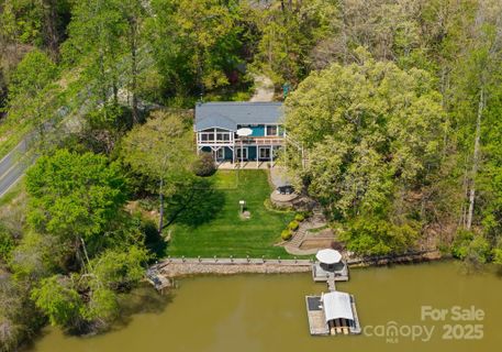 1430 Mollys Backbone Road sold home in Old Mill, Catawba, NC