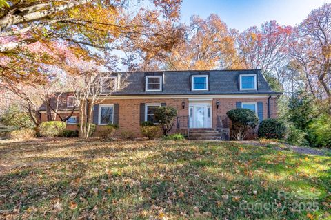 758 Williamsburg Drive active home in Beverly Hills, Concord, NC