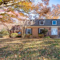 758 Williamsburg Drive