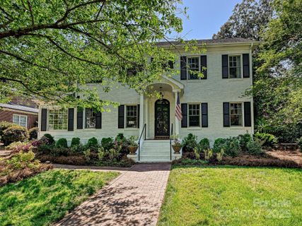 2018 Radcliffe Avenue