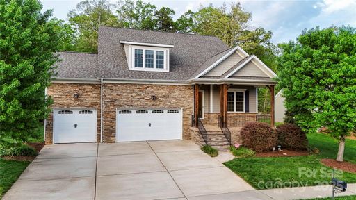 1215 39th Avenue sold home in The Falls at Cloninger Mill, Hickory, NC