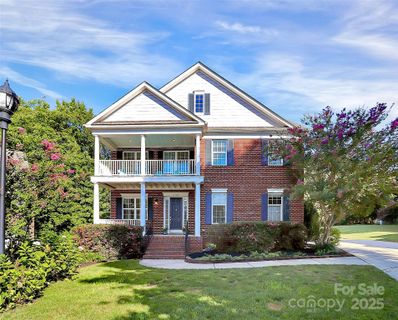 1105 Hoyle Lane
