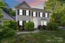 9100 Cameron Wood Drive sold home in Charlotte, SC