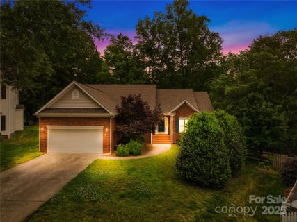 11732 Borchetta Drive sold home in Mitchell Glen, Charlotte, NC