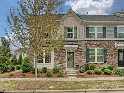 12641 Glowing Peak Road sold home in Bryton Square, Huntersville, NC